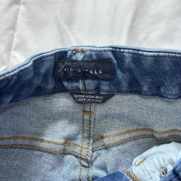 Aeropostale Super High Rise Curvy Jeggings Womens 4 Reg Denim Distressed Blue - Picture 2 of 7